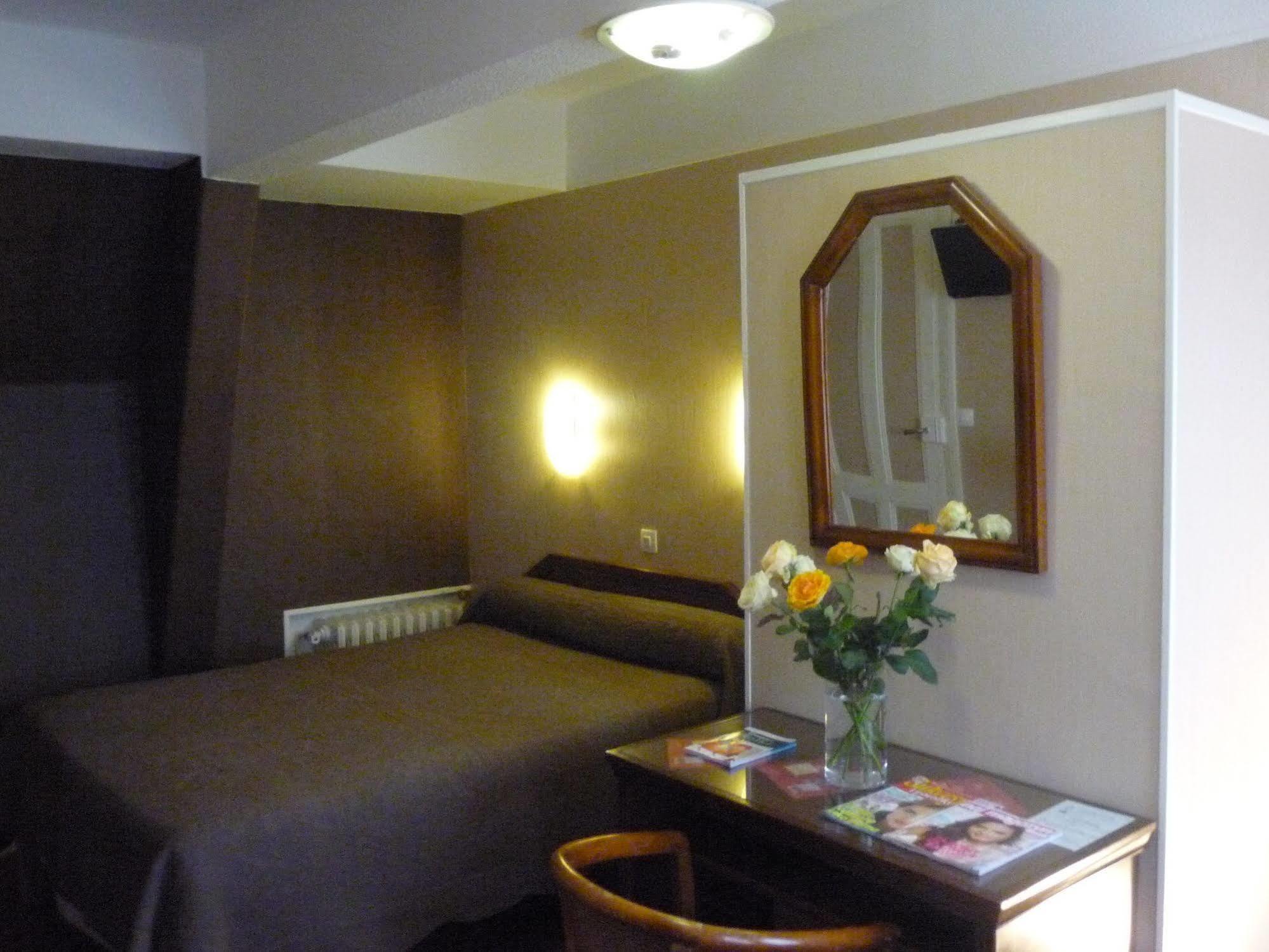 Hotel Ambassadeur Paris Ngoại thất bức ảnh